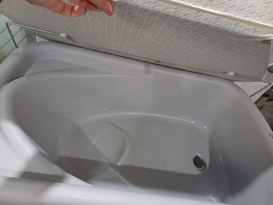 Корито с повивалник.