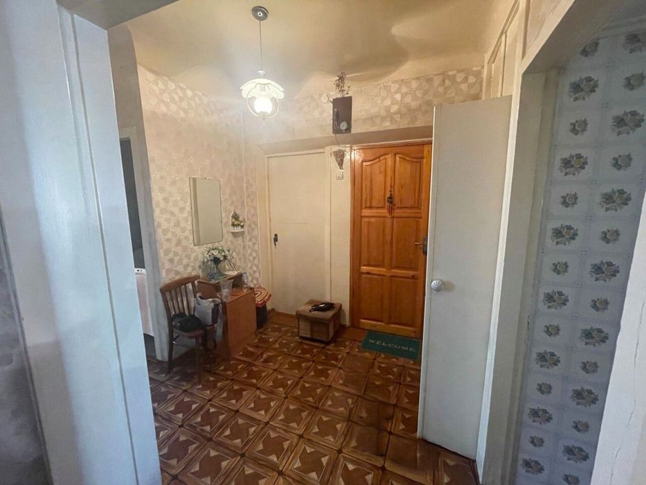 Срочно продам 3-х комнатную квартиру в Киргулях