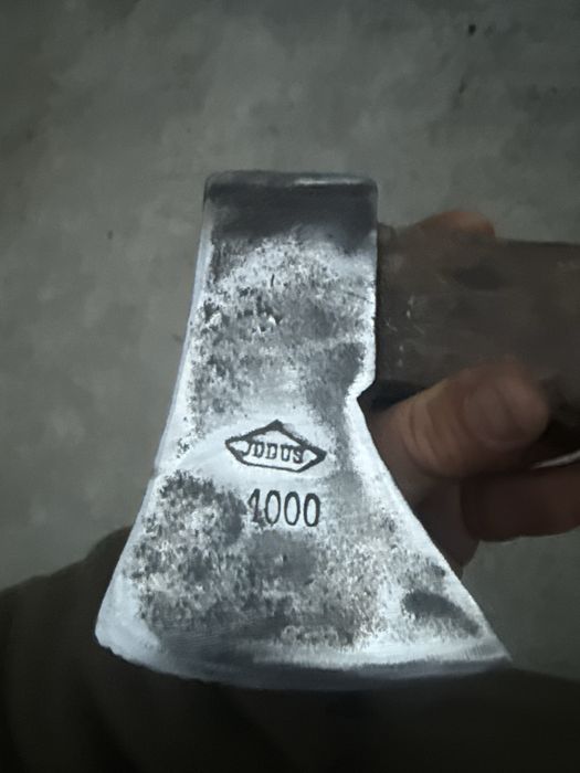 Немски топори брадви