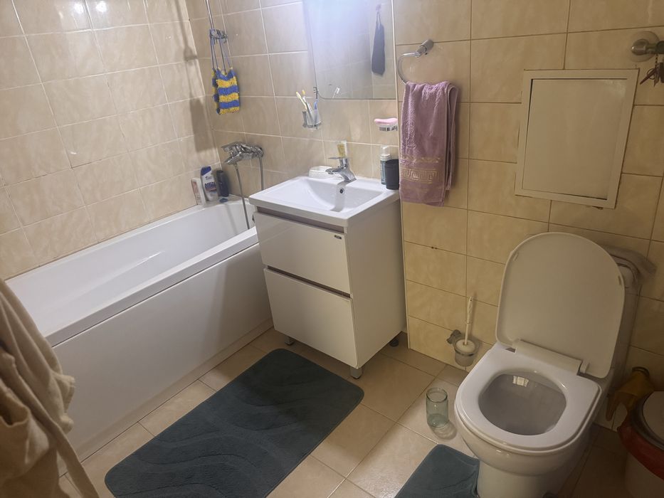 Сдам квартиру  в хорошем районе