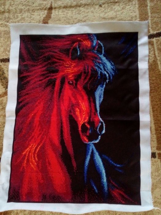 Лошадь огненная. Вышивка.