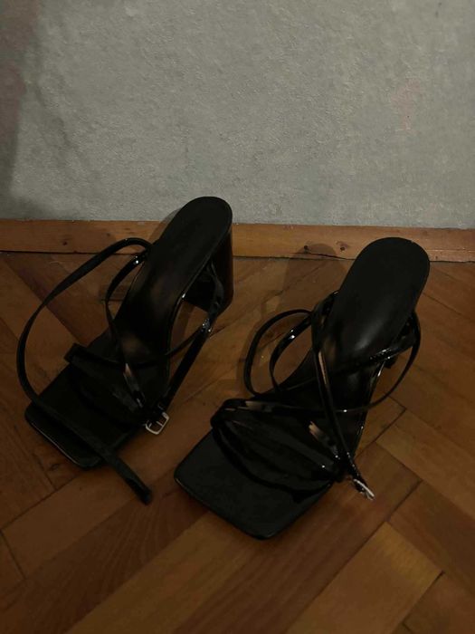 Високи обувки Shein!