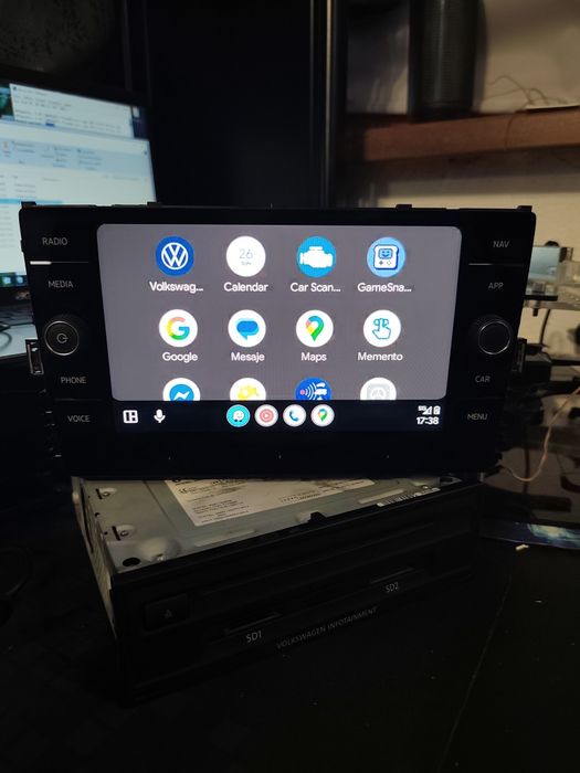 Navigatie Unitate Multimedia VW MIB25 5F Delphi Display si Rama Harti
