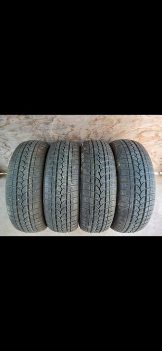 Set 4 Anvelope de Iarna 185/65 R15 92T