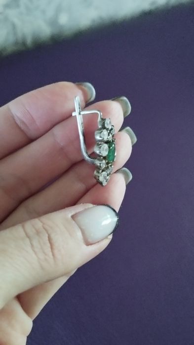 Продам комплект, серебро.