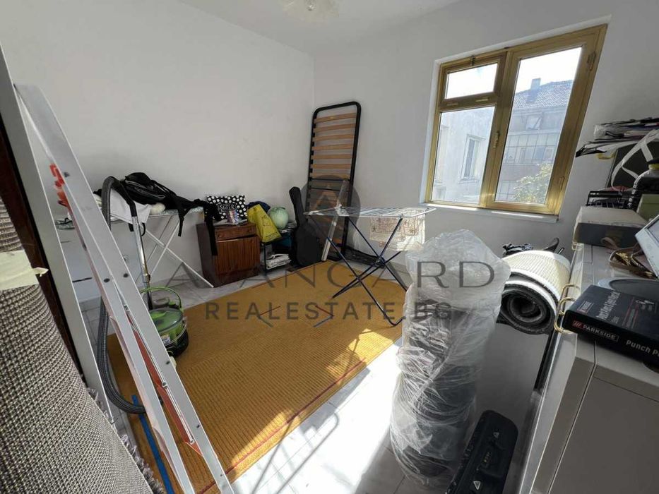 оф.21656 Тристаен Обзаведен Каменица 1