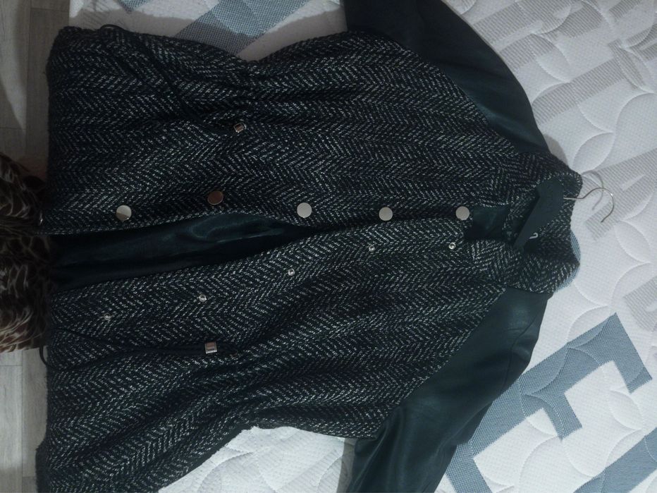 Продам верхню одежду