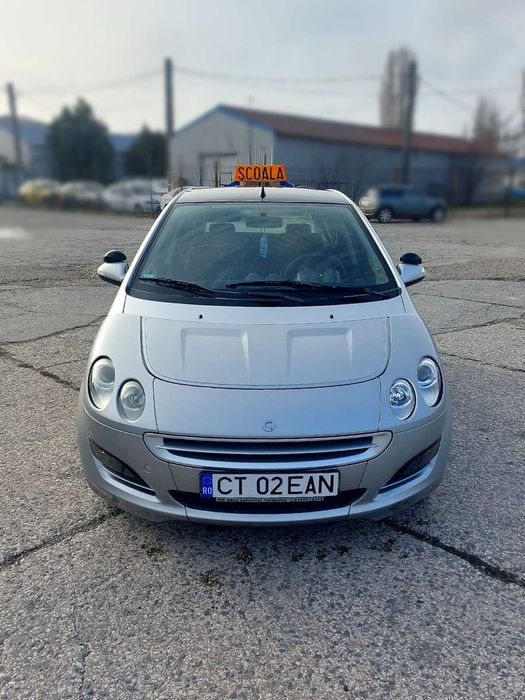 Instructor auto cat B (cutie manuala sau automata)