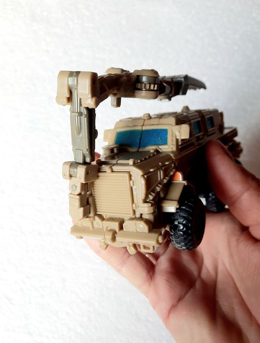 Figurină vehicul Transformers Bonecrusher Hasbro 2019