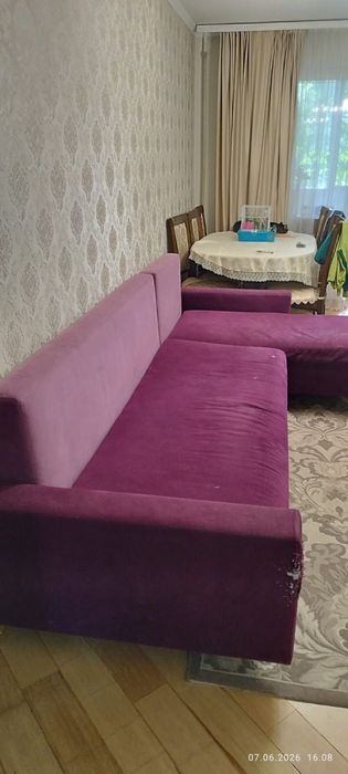 Диван, отдам даром, самовывоз.