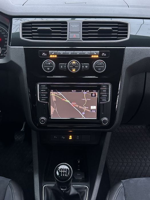 Vw Caddy 2.0 tdi 150 cp highline