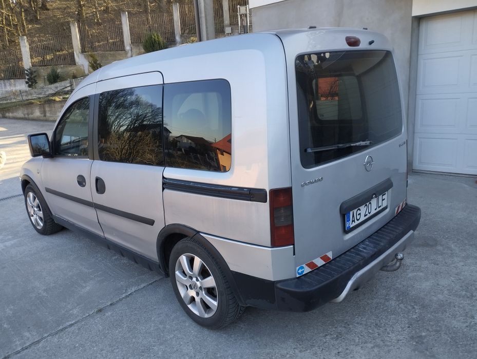 Opel combo 1.7cdti cu 101cp