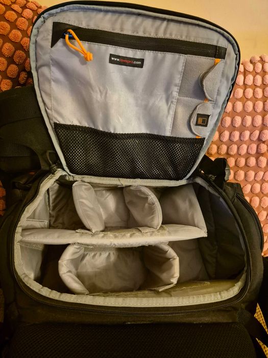 Голяма фото раница Lowepro Compuprimus с размер 56/42/26