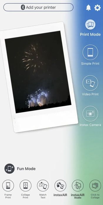 Продам принтер Instax в хорошем состоянии