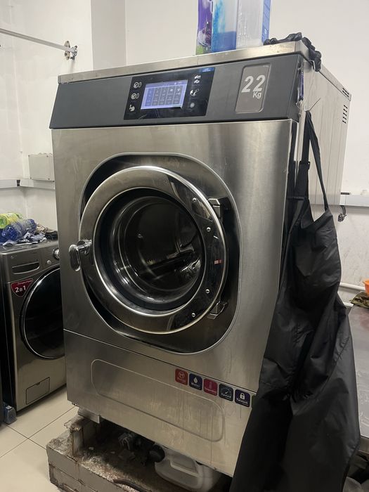 Продаю действующую химчистку