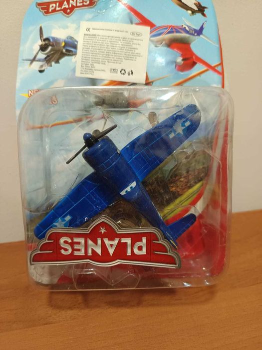 Играчки за момичета и момчета