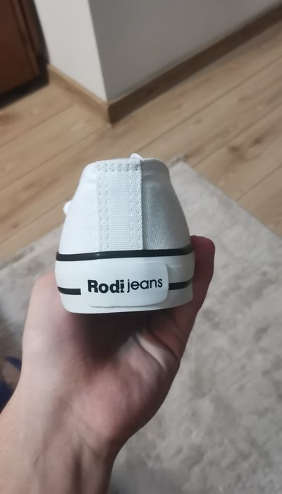 Tenisi Rodi jeans