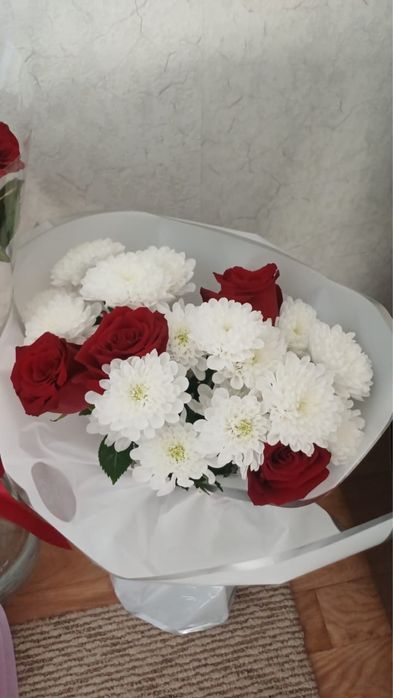 Продам цветы срочно!