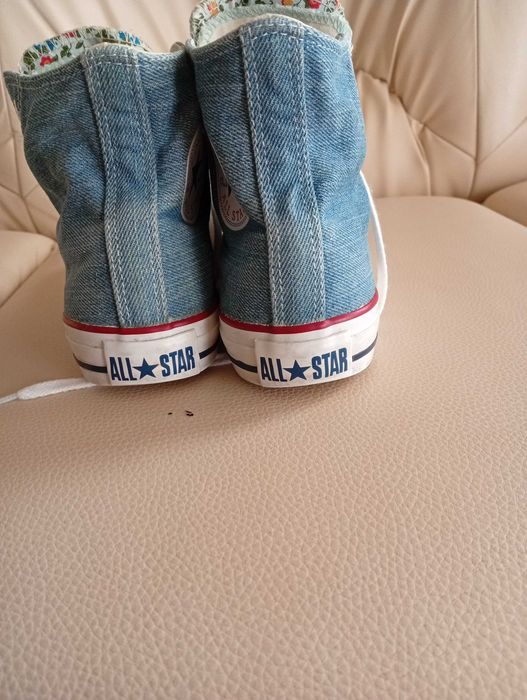 Ghete blugi converse mărime 38