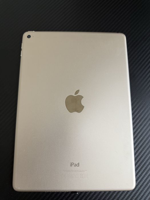 Продавам Ipad air 2  16gb