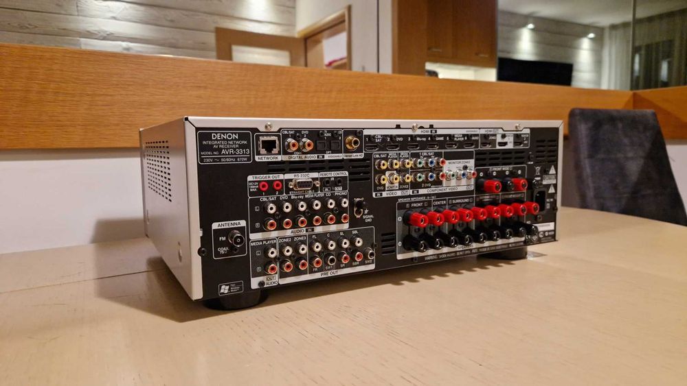 Ресивер за домашно кино Denon AVR-3313