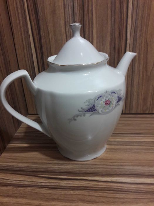 Порцеланов чайник - BAVARIAN''