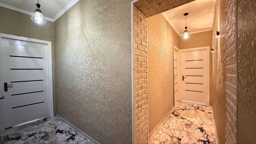 Уй сотилади  160000