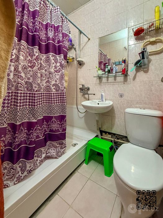Продам 1/3/4 Буюк ипак йули 171 школа