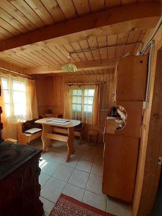 Casa de vacanta de vanzare