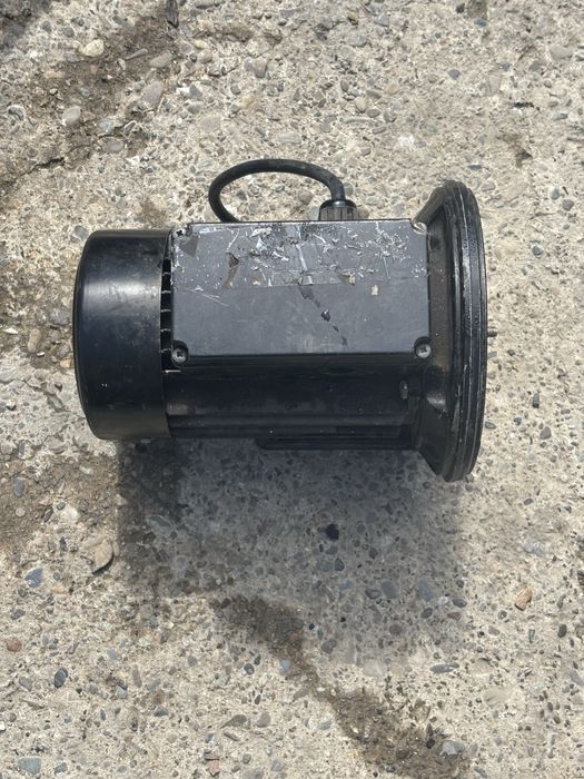 Motor 220-240 V