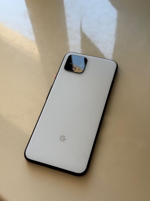 Продается телефон Pixel 4