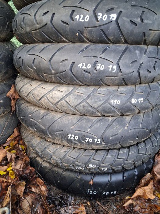 Мото гуми-Гуми за мотор по 30лв.