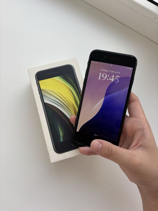 Продается iPhone SE 2020, 128 GB