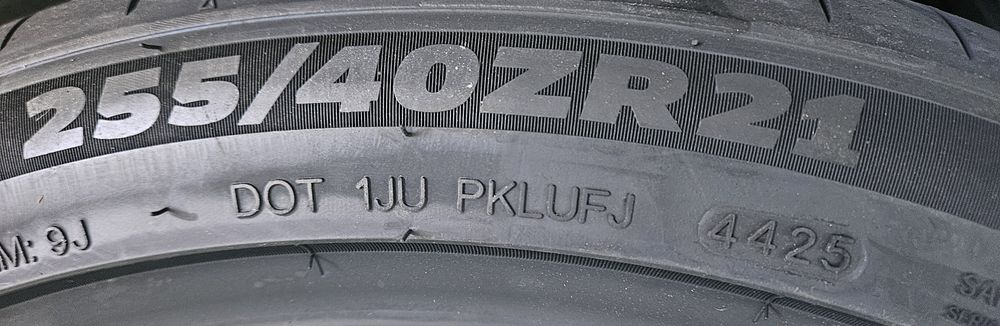 255/40 R21 102Y XL UNIGRIP (Gripmax) Anvelope vara cu protectie janta