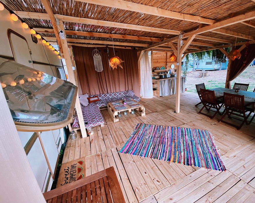 ЛЯТО 2026! Бохо Каравани под наем на “Кайт Къмпинг Градина” ДО ПЛАЖА