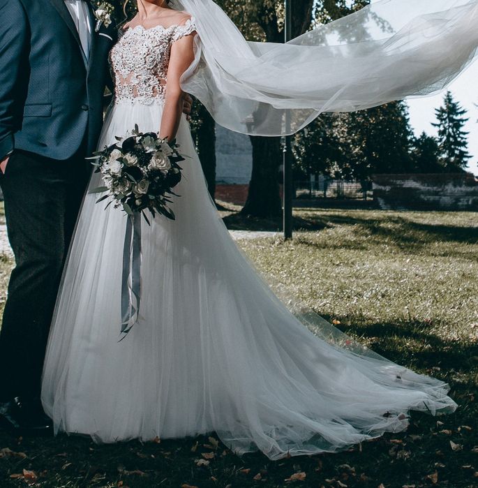 Rochie de mireasa model Aida, marca Lorenzo Rossi