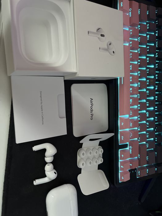 Airpods pro 3 (На гарантии)