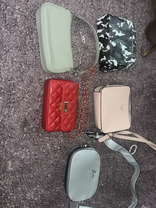 Дамски чанти всичките за 35 €