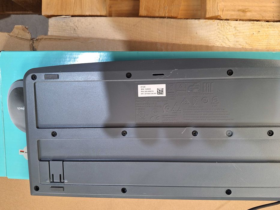 Мишка и клавиатура Logitech MK120