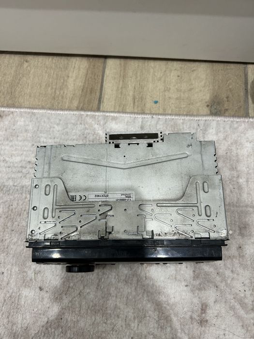 Продам магнитолу мафон JVC
