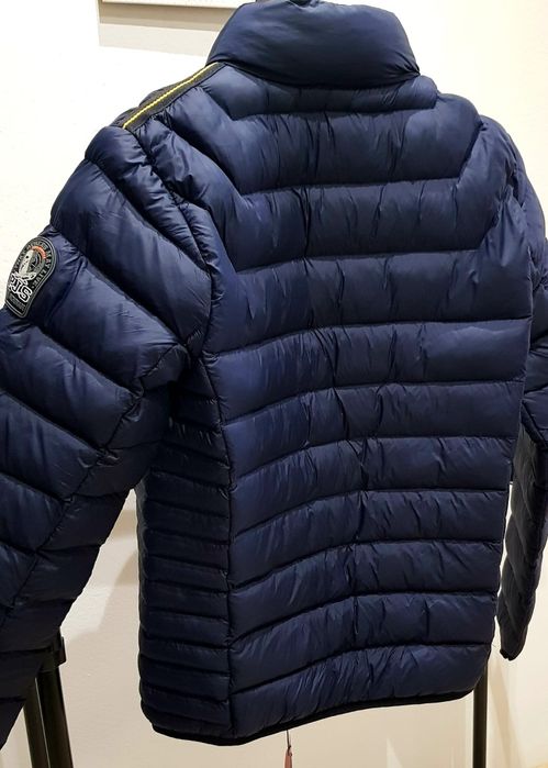 Geaca iarna Parajumpers calitate premium