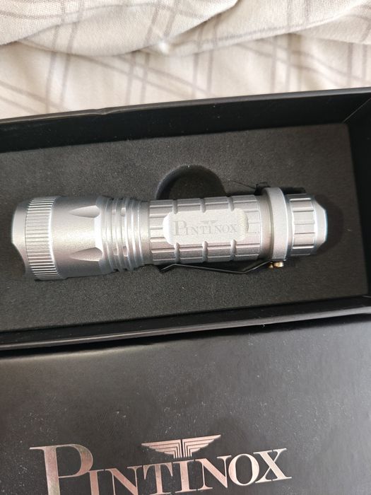 Lanterna+Clește Multifuncțional