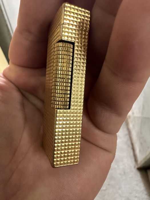 Vand bricheta dunhill