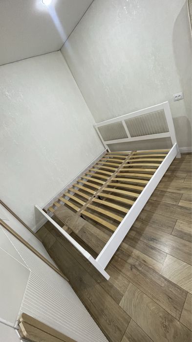 Продам кровать двуспальный