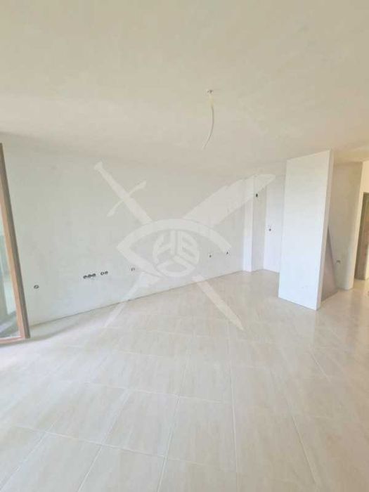 Продава се Двустаен апартамент в Созопол - 76 кв.м за 961 €/кв.м - Снимка #2