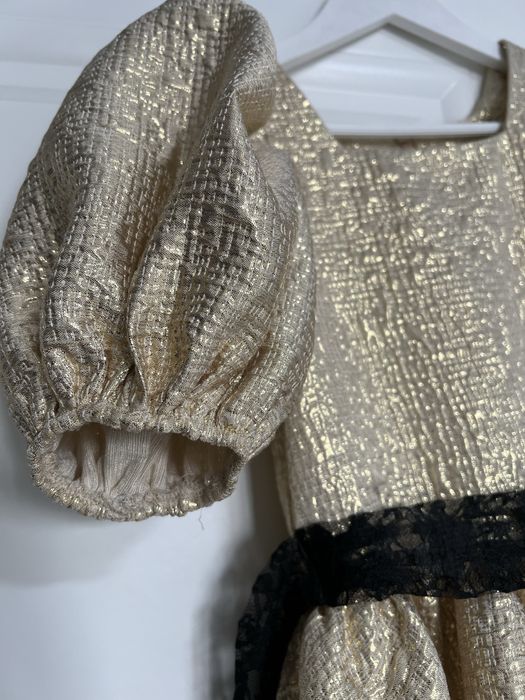 Дизайнерское платье 138-146см