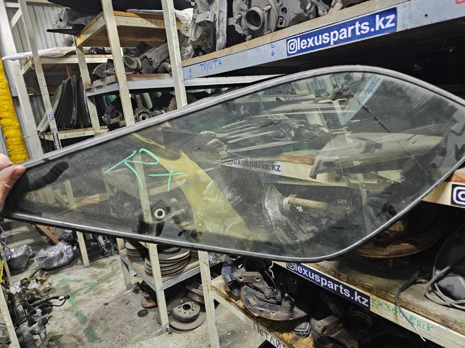 Глухие стекла LEXUS RX300