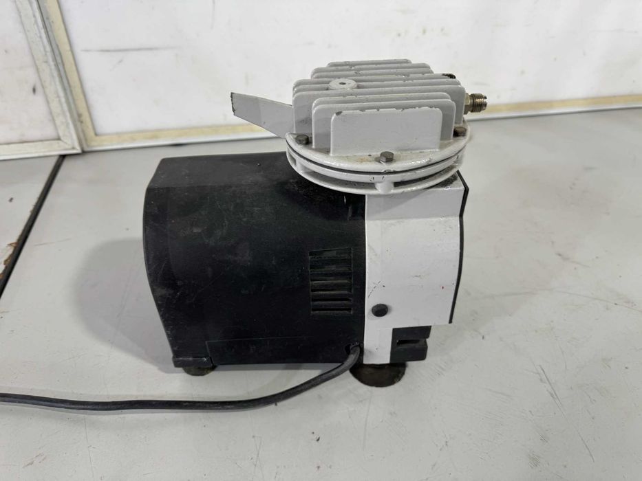 Компресор за аерограф - Premi Air P70D / 220 W
