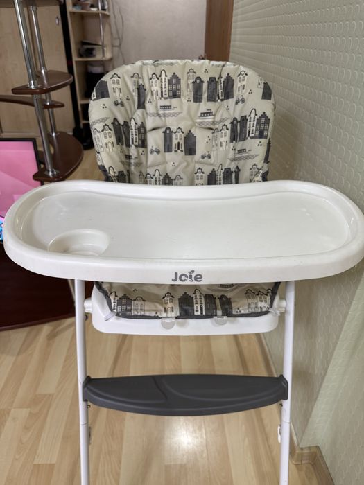 Стульчик для кормления Joie
