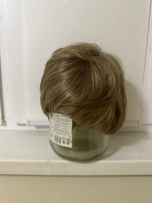 Продам парик отл сост цена 10000тг
